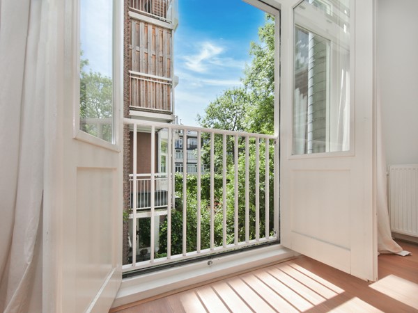 Medium property photo - Cornelis Krusemanstraat 1B, 1075 NB Amsterdam